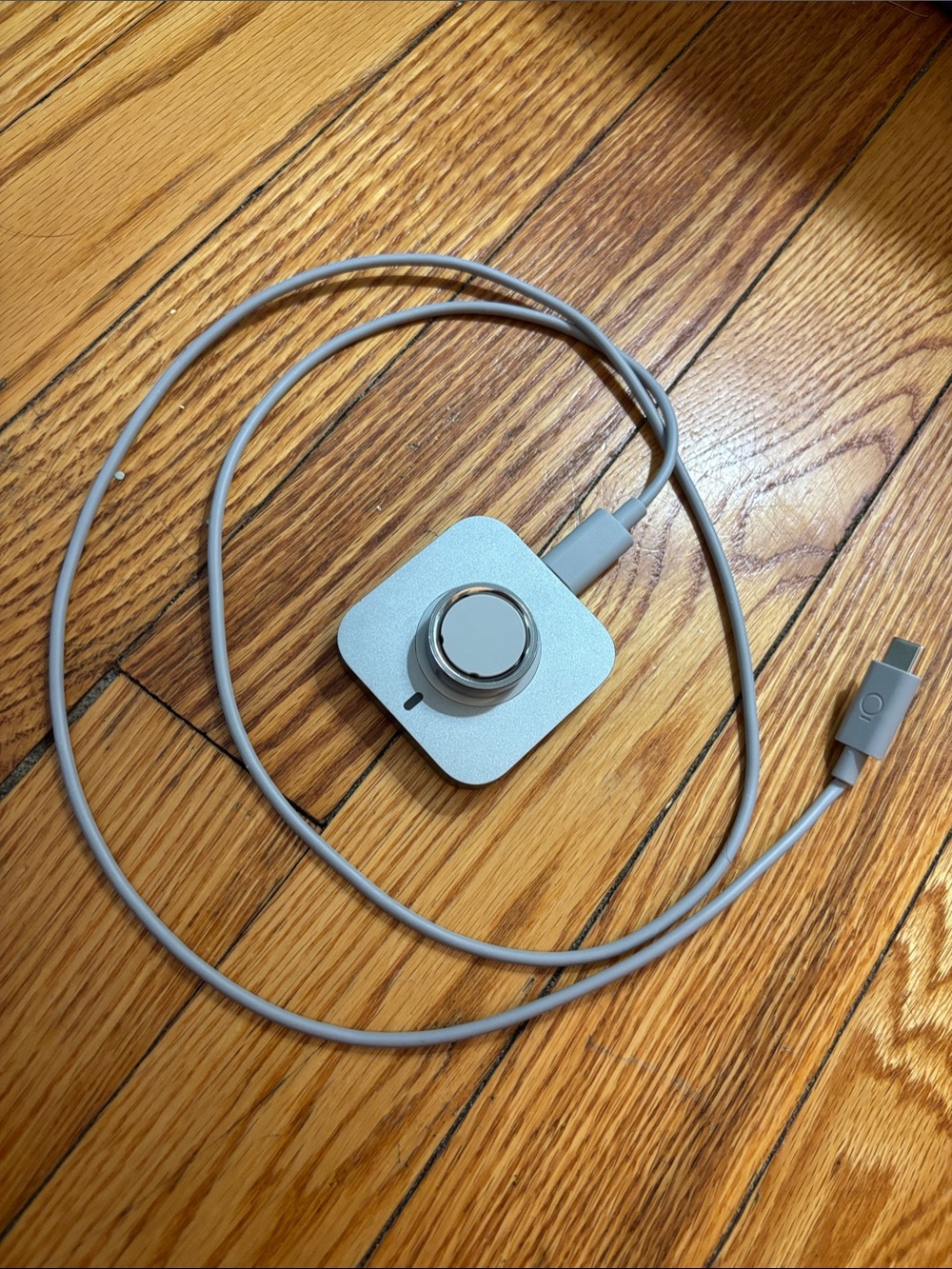 Oura Silver Charging Dock with Gray Cable